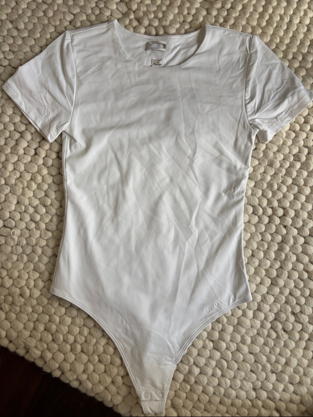 Aritzia White Short Sleeve Bodysuit, new without tags